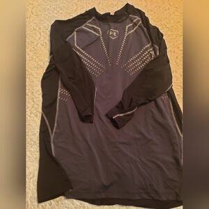 Under Armour baseball work out shirt